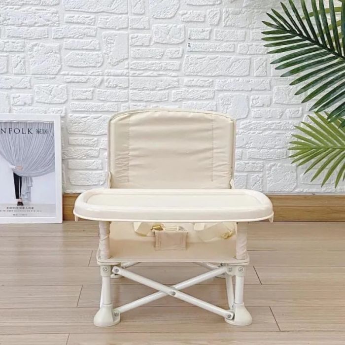 Góc phụ kiện xinh xắn dành cho bé tại cửa hàng