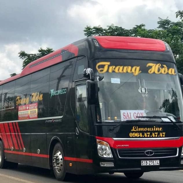 Không gian nội thất sang trọng trên xe Nhà Xe Trang Hòa