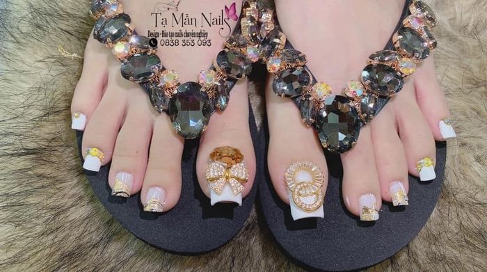 Hình ảnh thực tế lớp học chuyên nghiệp tại Tạ Mẫn Nail