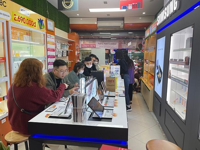 Quy trình thay màn hình iPhone chuyên nghiệp tại Di Động Thông Minh