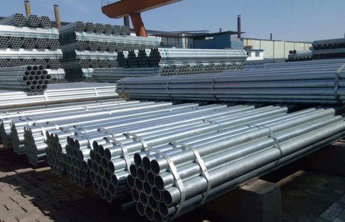Hình ảnh hệ thống kho bãi và sản phẩm đa dạng của Ánh Hòa