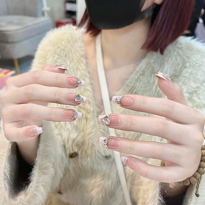 Bộ sưu tập mẫu nail ấn tượng được thực hiện bởi học viên Lam Nail
