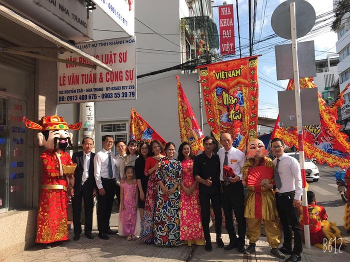 Hình ảnh chuyên nghiệp của Văn phòng Luật sư Lê Văn Tuấn & Cộng sự
