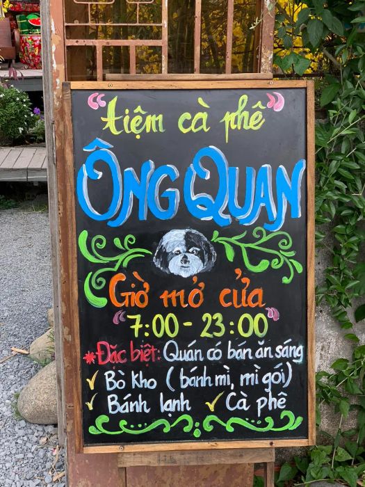 Không gian vintage đầy chất nghệ tại Ông Quan Cafe