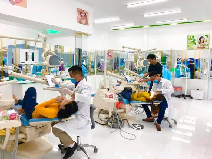 Hệ thống phòng khám đạt chuẩn quốc tế tại Nha khoa Hoàng Gia