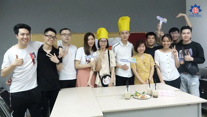 Hình ảnh lớp học hiện đại tại Nhật ngữ Nam Triều