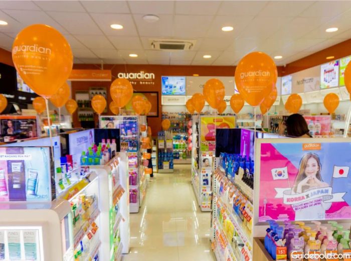 Không gian mua sắm hiện đại tại Guardian Quận 9