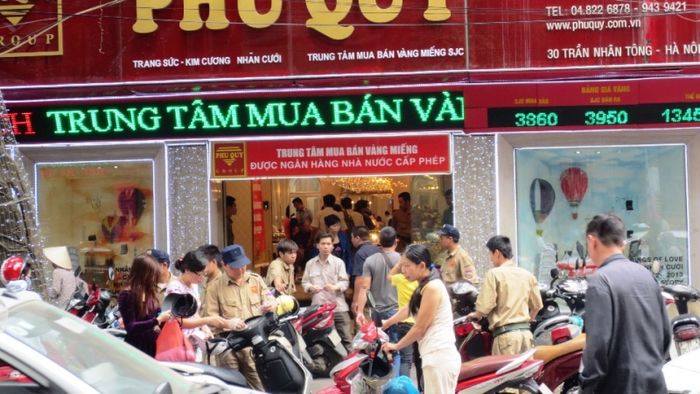 Công ty Vàng Bạc Đá Quý Phú Quý - Hình ảnh 2