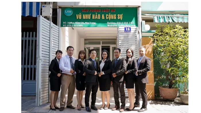 Hình ảnh đội ngũ luật sư chuyên nghiệp tại Văn phòng Luật sư Vũ Như Hảo & Cộng sự