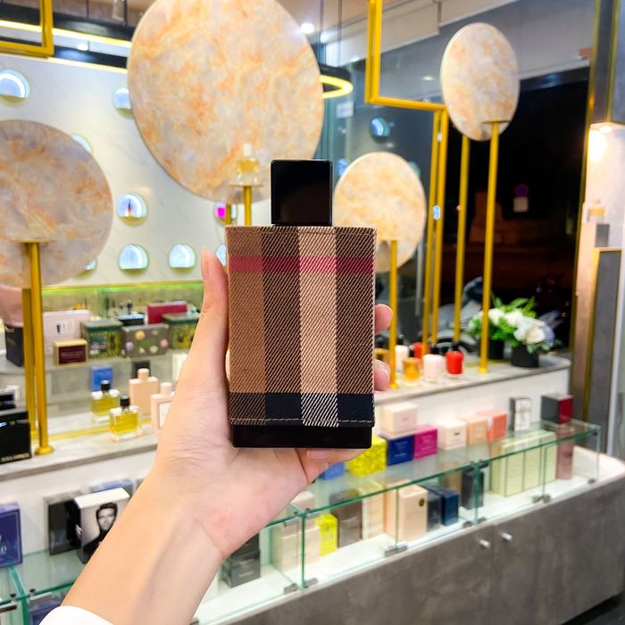 Bộ sưu tập nước hoa nam đa dạng tại Authentic Perfume