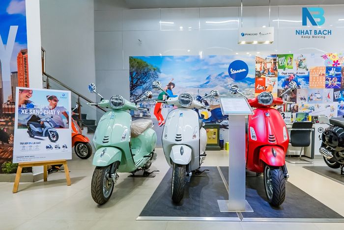 Hình ảnh showroom Piaggio Vespa Nhật Bách