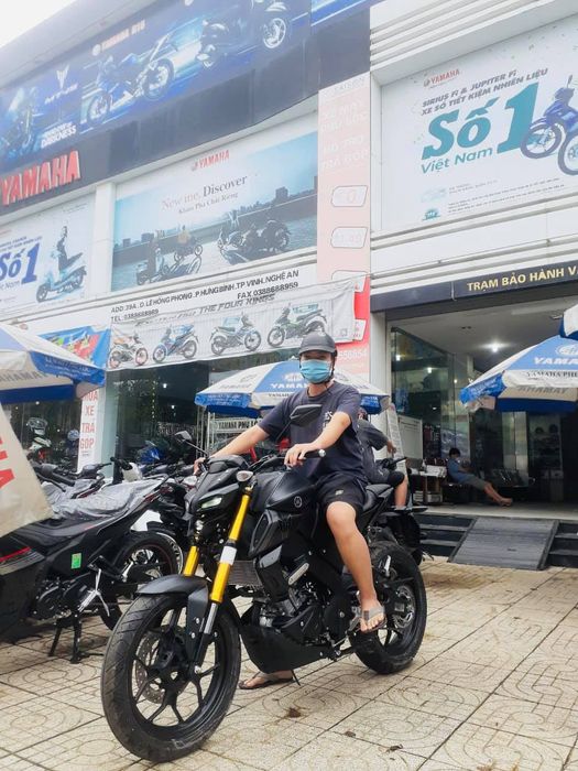 Không gian trưng bày xe Yamaha Phú Lộc