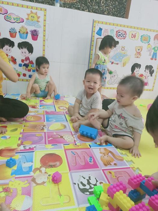 Nhóm Trẻ Bé Sóc Bông hình ảnh 1