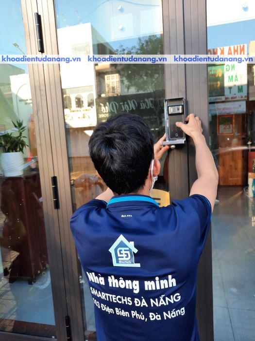 Không gian trưng bày giải pháp nhà thông minh tại SmartTechs Đà Nẵng