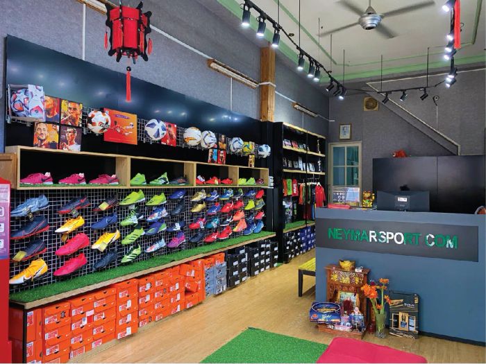 Hình ảnh tại NEO Sport - Cửa hàng chuyên giày bóng đá - ảnh minh họa 3