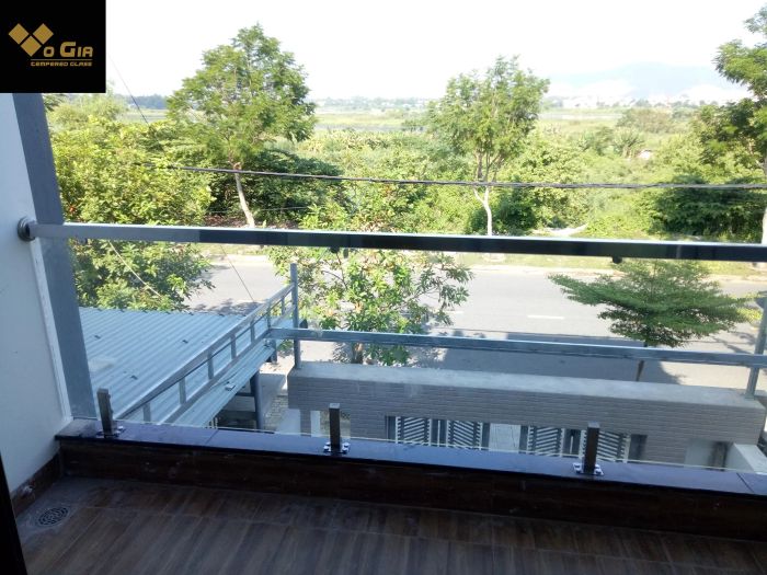 Kính cường lực Võ Gia hình ảnh 2