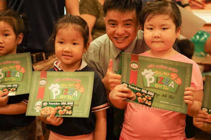 Hình ảnh học sinh vui học tại I Can Read Vietnam
