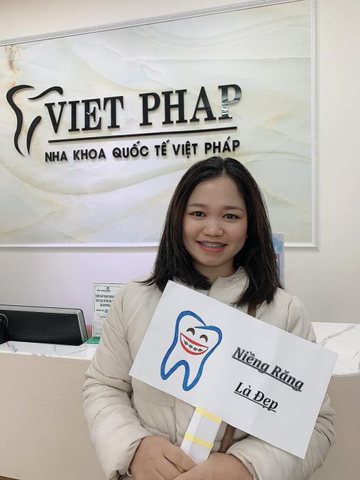 Hình ảnh tại Nha Khoa Quốc Tế Việt Pháp