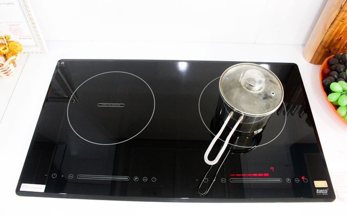 Thiết kế tinh tế của bếp từ Lorca - góc nhìn đa chiều