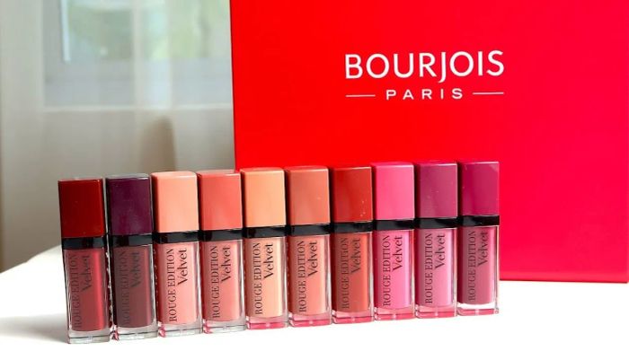 Bourjois Rouge Edition Velvet - Kiệt tác son nhung đình đám