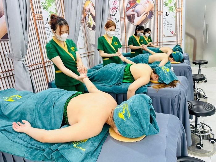 Khám phá không gian gội đầu dưỡng sinh tại Hi Spa qua góc nhìn nghệ thuật - ảnh 2