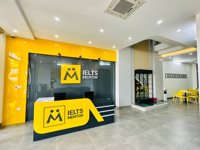 IELTS Mentor ảnh 1, nơi học viên có thể khám phá môi trường học tập năng động, cùng các tài liệu học tập được cập nhật thường xuyên, nhằm mang đến sự chuẩn bị hoàn hảo cho kỳ thi IELTS.