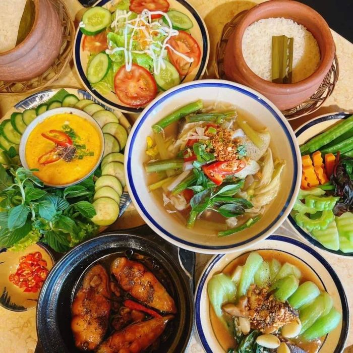 Cơm Niêu Quê Ngoại Cần Thơ ảnh 1