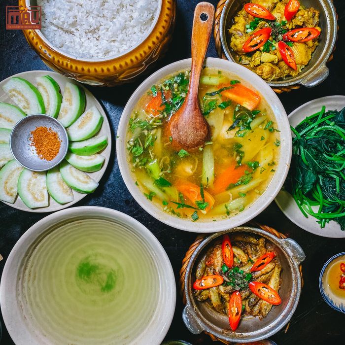 Những món ngon đậm chất quê tại Cơm Mậu - Ảnh 2