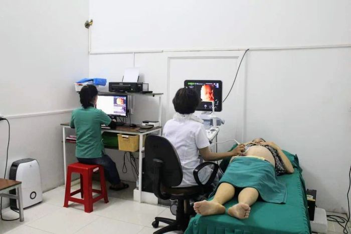 Hình ảnh hệ thống máy móc hiện đại tại Phòng Khám Lương Oanh