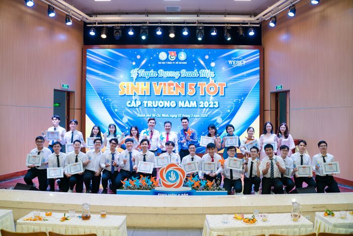 Hình ảnh tiêu biểu của Đại học Y Dược Thành phố Hồ Chí Minh