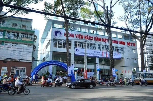 Bệnh viện Răng Hàm Mặt Trung ương TPHCM ảnh 2