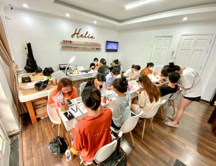 Không gian sang trọng tại HELIA Nail
