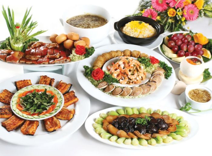 Sảnh tiệc ấm cúng với view đẹp tại Hoàng Phương Anh