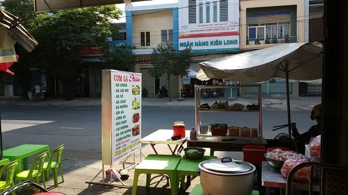 Quán Cơm Hiền - Nơi tinh hoa ẩm thực bình dân hội tụ