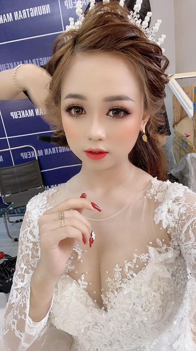 Hình ảnh tác phẩm trang điểm từ Nhung Trần Makeup