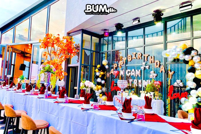 Khu vực tiệc tùng cao cấp BUM - Karaoke & Restaurant (Ảnh 2)