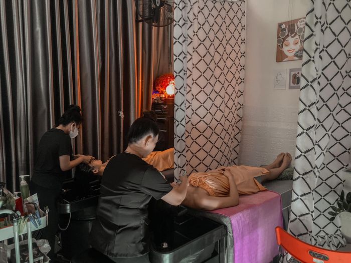 Không gian ấm cúng tại Chị Ba Spa