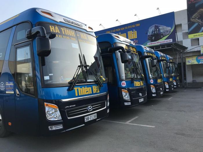 Hình ảnh nội thất sang trọng trên xe Thiên Hà Limousine