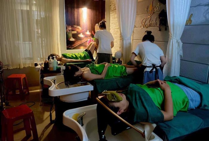 Không gian sang trọng tại Khanh Linh Beauty & Spa