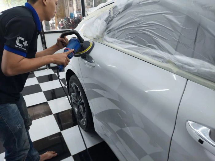 Auto365 An Giang - Không gian thi công hiện đại