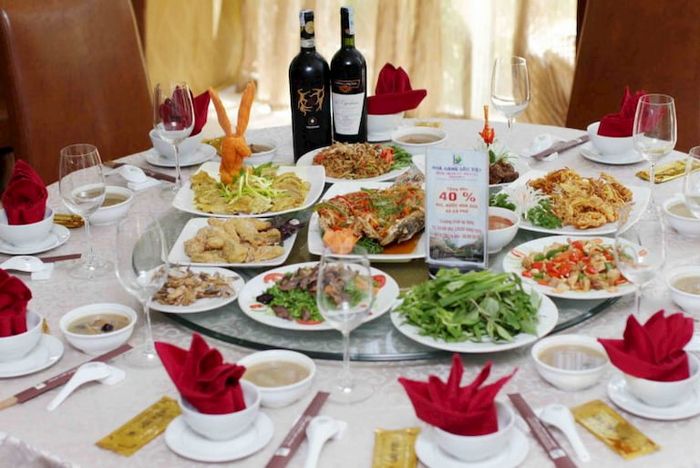 Không gian ấm cúng và sang trọng tại Thiên Thanh Wedding