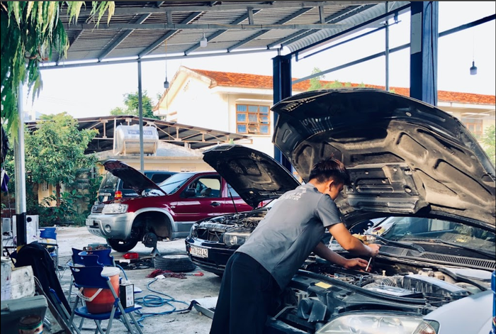 Hệ thống trang thiết bị hiện đại tại Gara AutoTK - Ảnh 2