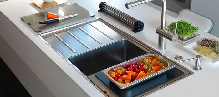 Hình ảnh chậu rửa Franke inox tích hợp hệ thống lọc rác
