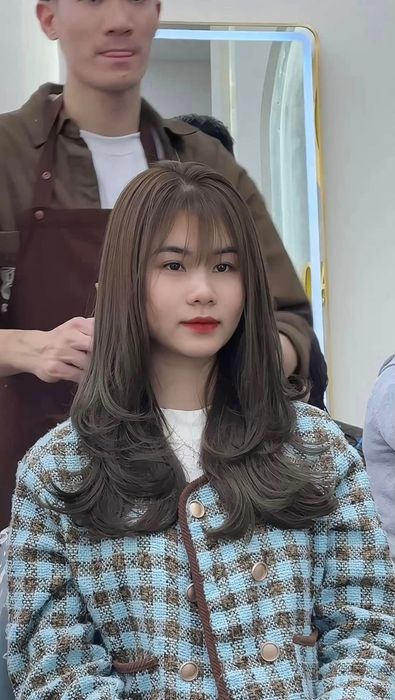 Hình ảnh thực tế Học Viện & Salon Tóc Cao Vũ