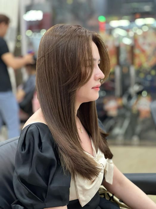 Hình ảnh không gian sang trọng tại Salon Quốc Thịnh