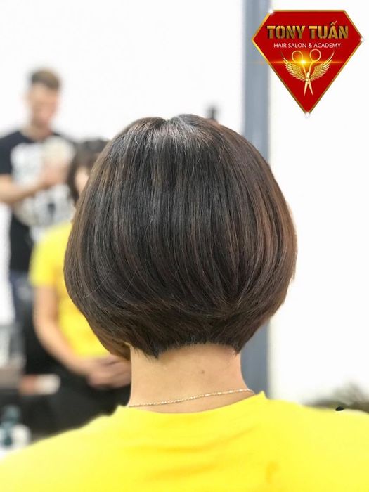 Không gian sang trọng tại TONY TUẤN Salon - Nơi nghệ thuật tóc lên ngôi
