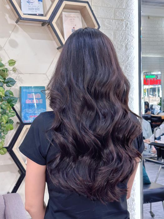 Hair Salon Trần Lãm - Hình ảnh không gian đẹp mê hoặc