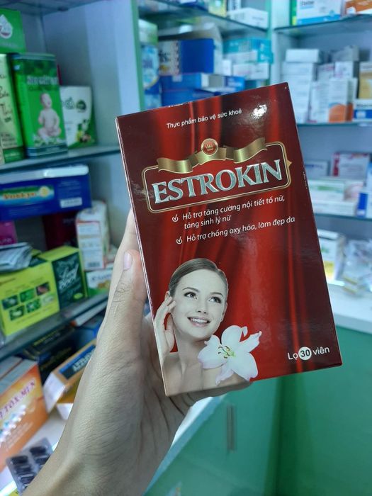 Hình ảnh Nhà Thuốc Thu Hà - Không gian hiện đại, tiện nghi