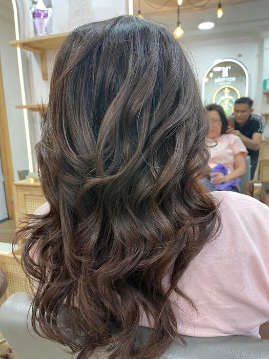 HUY TRẦN - Hair Salon ảnh 2