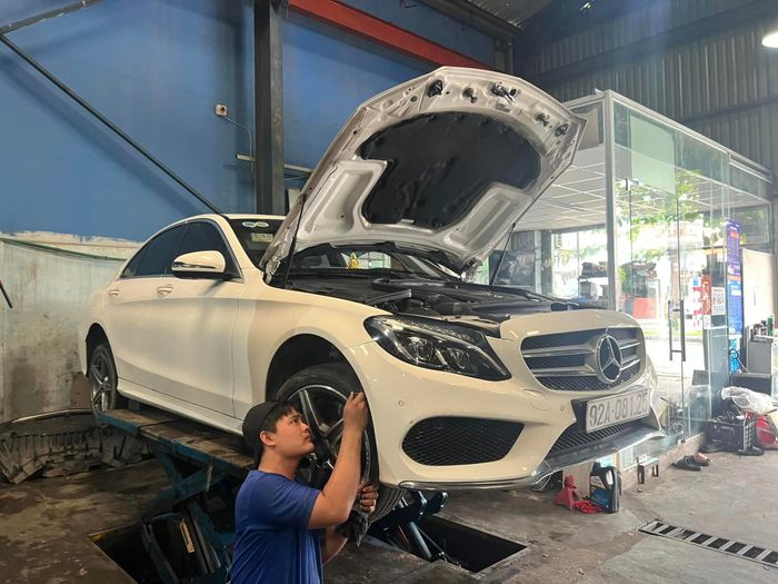 Hình ảnh 2 về Trung tâm Ô tô Đất Việt